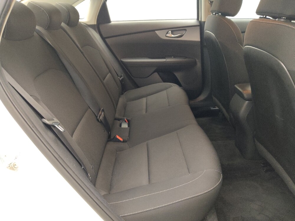 2021 Kia Forte in Orlando, FL 32808 - 18134947 19