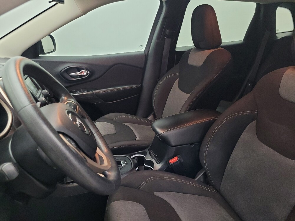 2015 Jeep Cherokee in Jacksonville, FL 32210 - 18134948 17