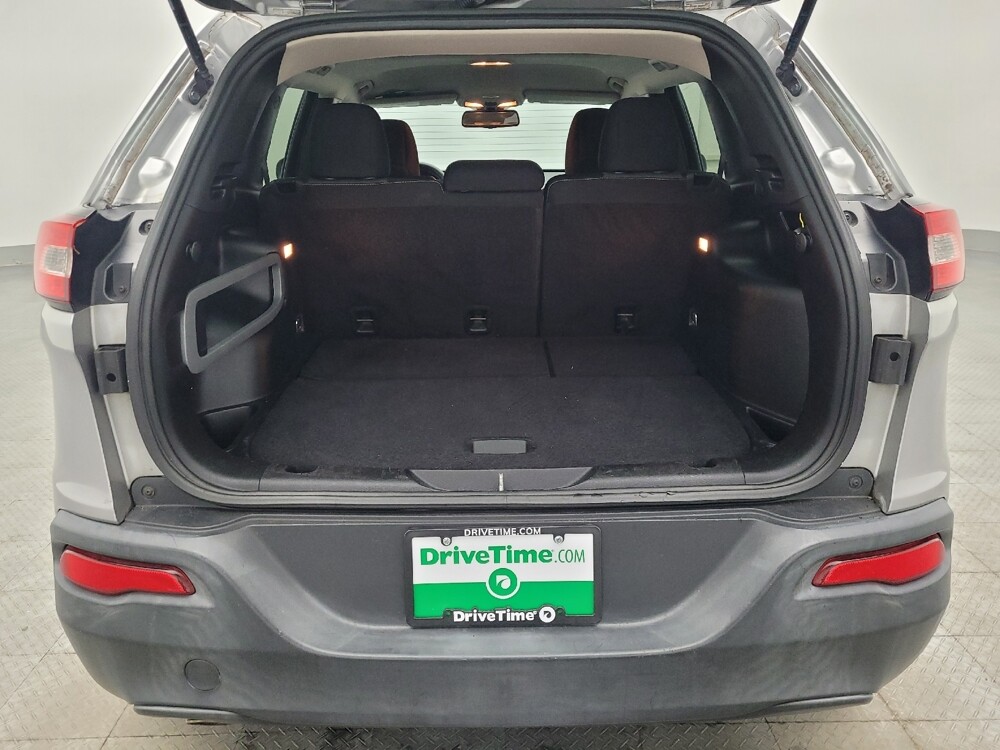 2015 Jeep Cherokee in Jacksonville, FL 32210 - 18134948 29