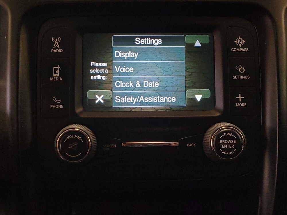 2015 Jeep Cherokee in Jacksonville, FL 32210 - 18134948 25