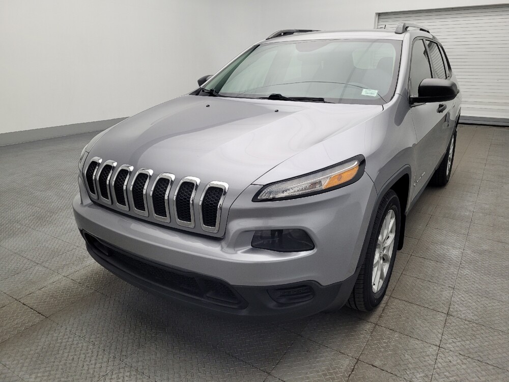 2015 Jeep Cherokee in Jacksonville, FL 32210 - 18134948 15