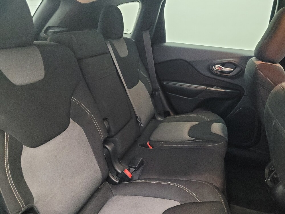 2015 Jeep Cherokee in Jacksonville, FL 32210 - 18134948 19