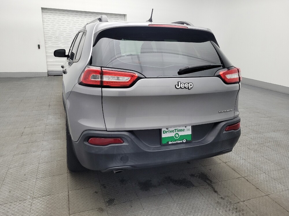 2015 Jeep Cherokee in Jacksonville, FL 32210 - 18134948 6