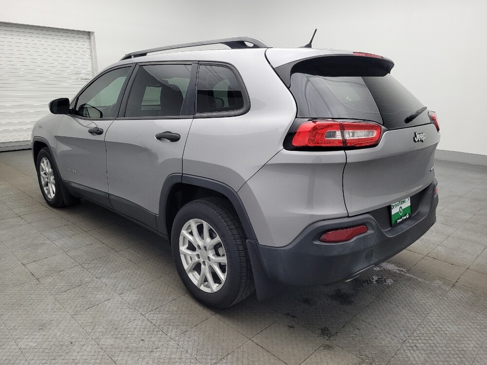 2015 Jeep Cherokee in Jacksonville, FL 32210 - 18134948 5