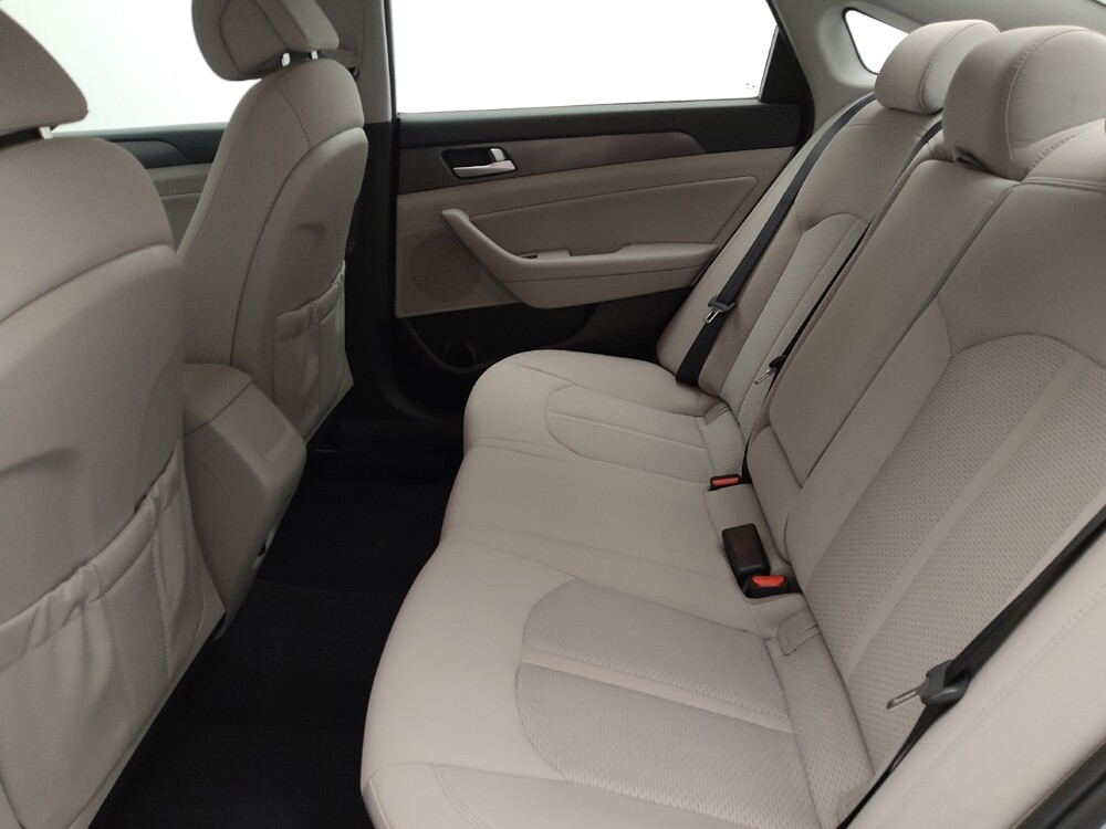 2016 Hyundai Sonata in Sanford, FL 32773 - 18134949 18