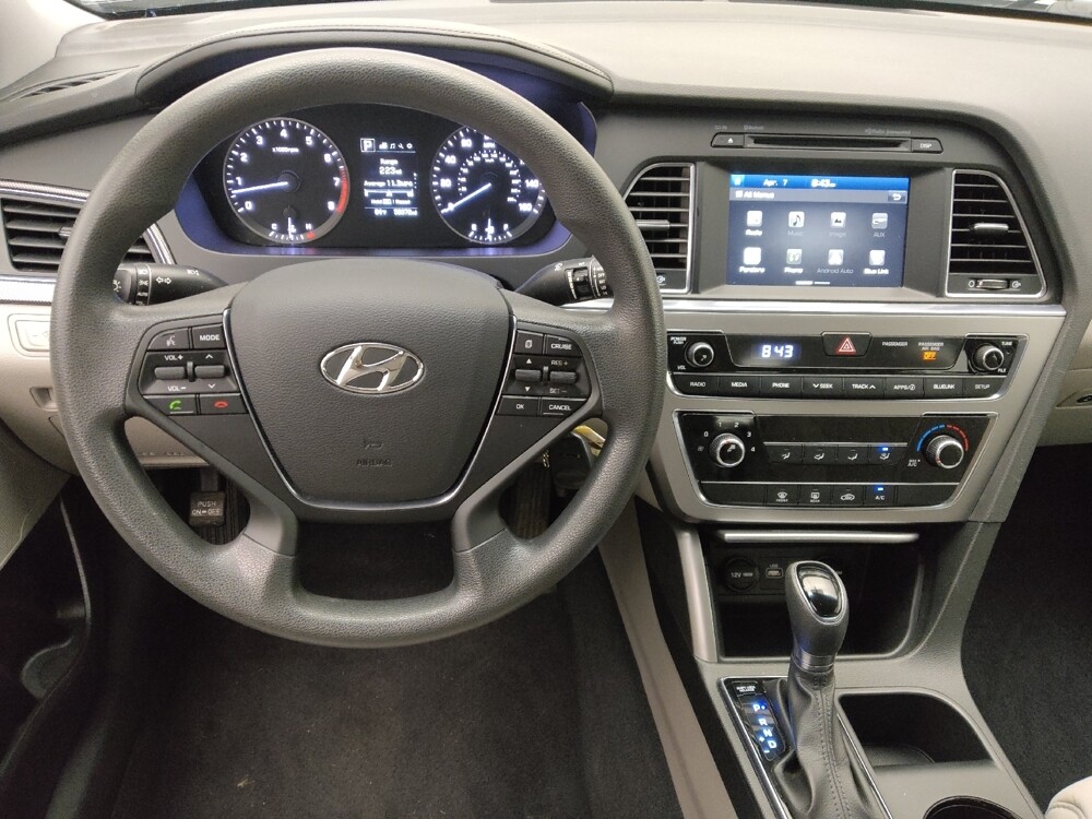 2016 Hyundai Sonata in Sanford, FL 32773 - 18134949 22