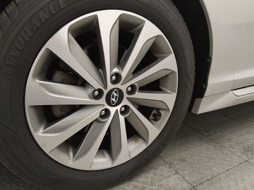 2016 Hyundai Sonata in Sanford, FL 32773 - 18134949 31