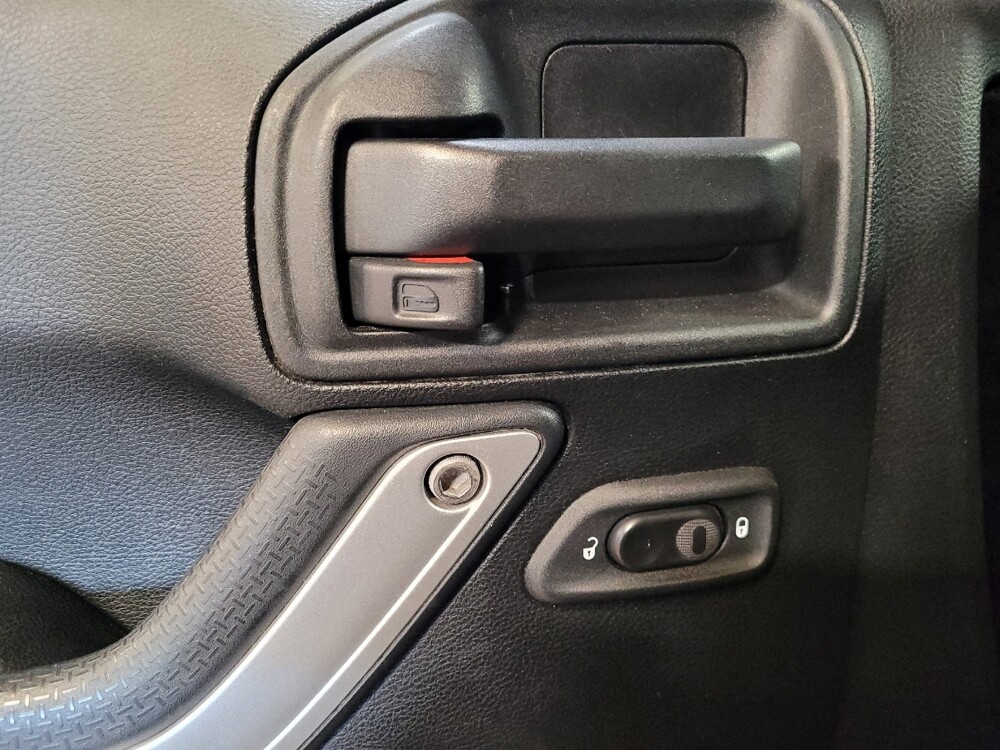 2017 Jeep Wrangler in West Palm Beach, FL 33409 - 18134951 27