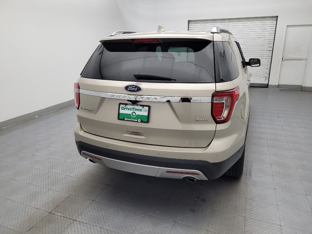 2017 Ford Explorer in Columbia, SC 29210 - 18134958 7