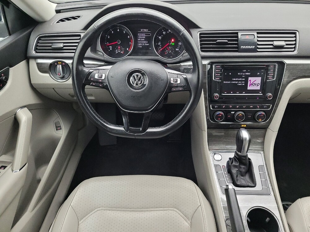 2018 Volkswagen Passat in Raleigh, NC 27604 - 18134972 22