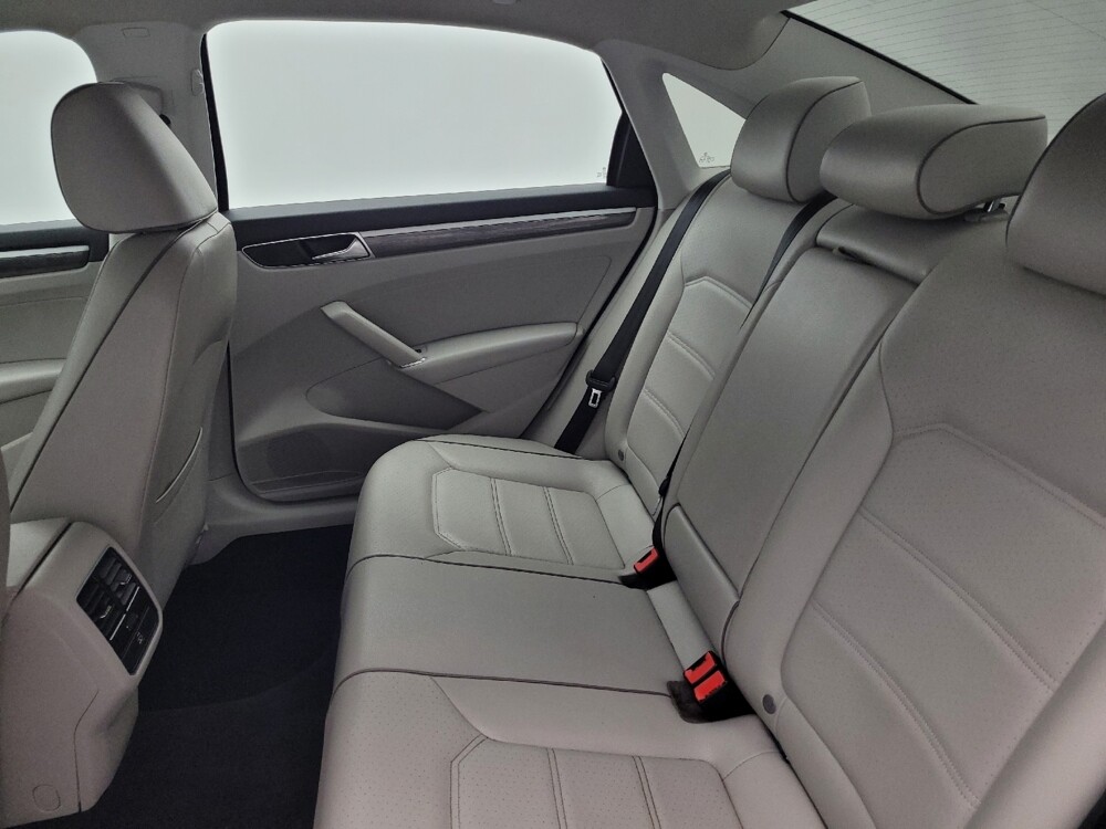 2018 Volkswagen Passat in Raleigh, NC 27604 - 18134972 18