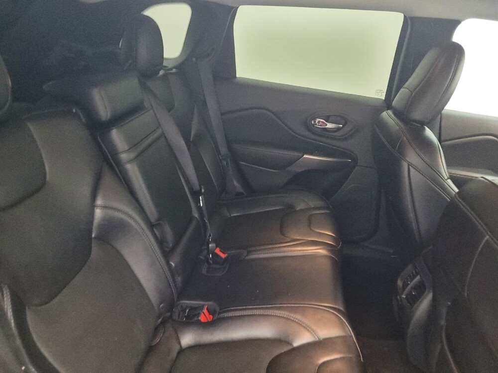 2019 Jeep Cherokee in Columbia, SC 29210 - 18134979 19