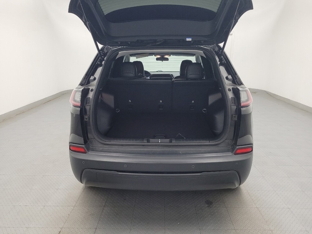 2019 Jeep Cherokee in Columbia, SC 29210 - 18134979 29