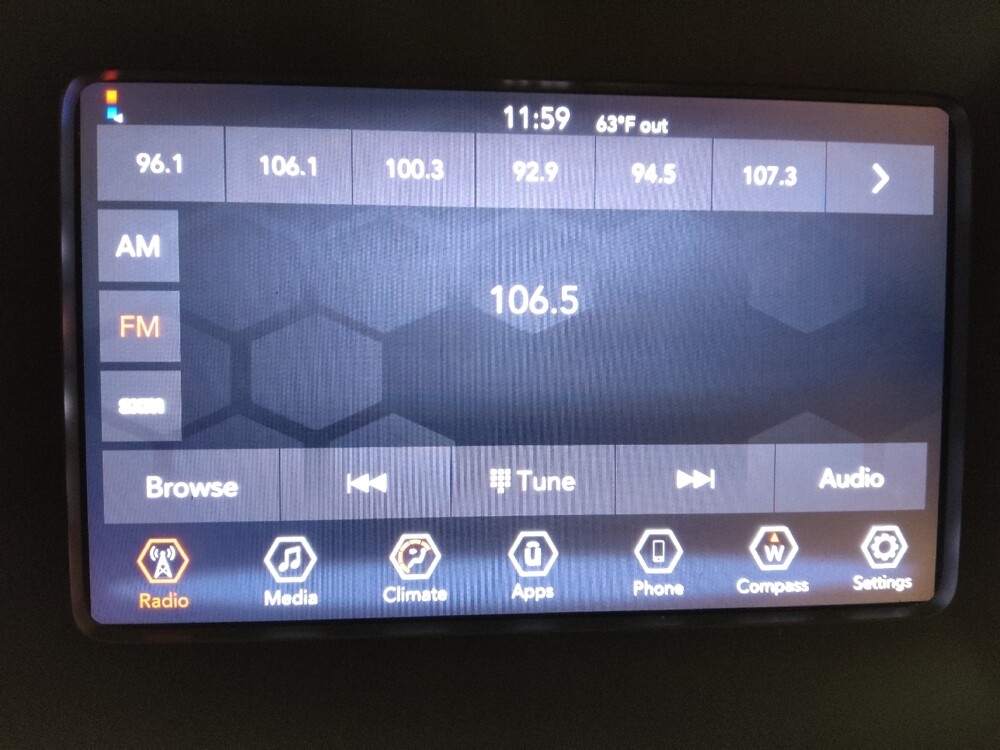 2019 Jeep Cherokee in Columbia, SC 29210 - 18134979 25