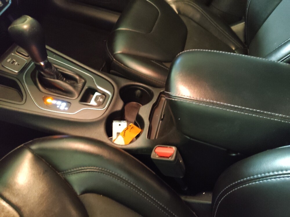 2019 Jeep Cherokee in Columbia, SC 29210 - 18134979 26