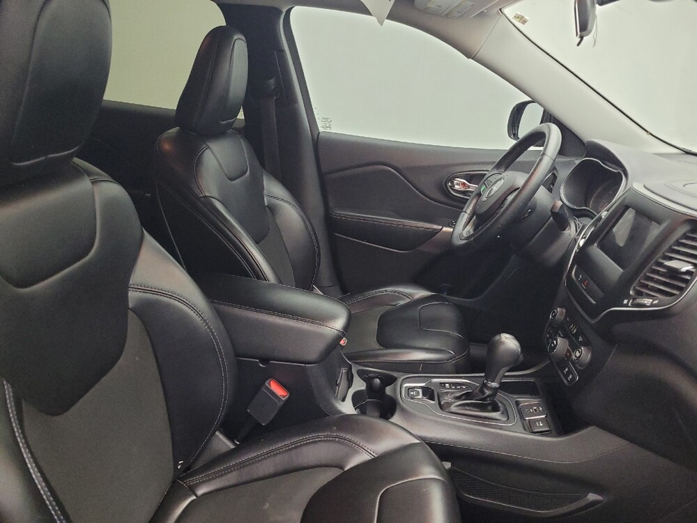 2019 Jeep Cherokee in Columbia, SC 29210 - 18134979 21