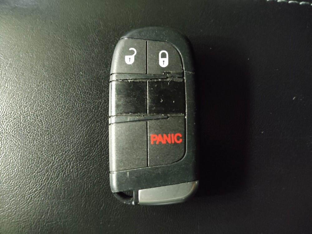 2019 Jeep Cherokee in Columbia, SC 29210 - 18134979 32