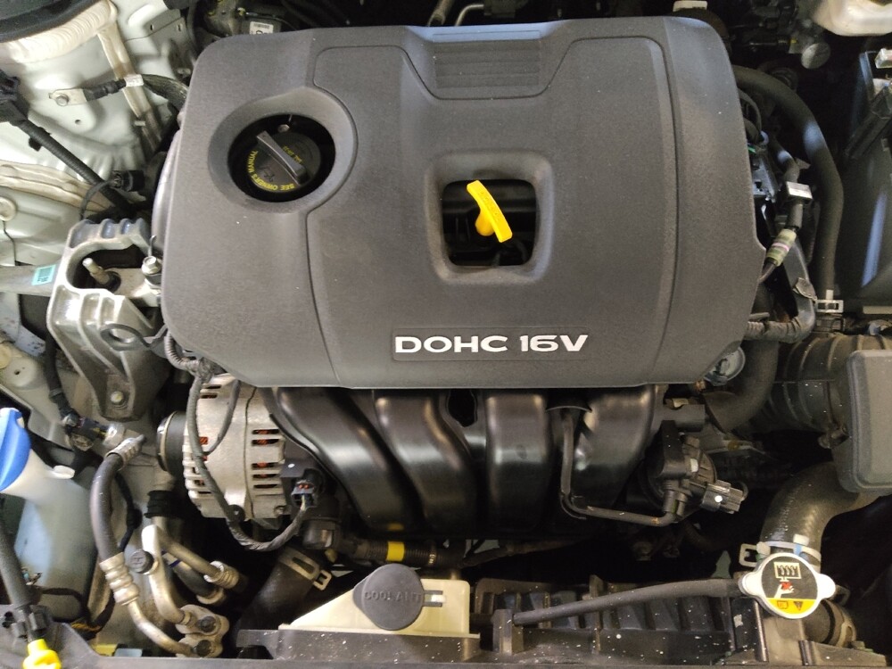 2018 Hyundai Elantra in Greenville, SC 29607 - 18134984 30