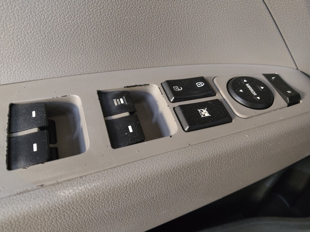 2018 Hyundai Elantra in Greenville, SC 29607 - 18134984 27