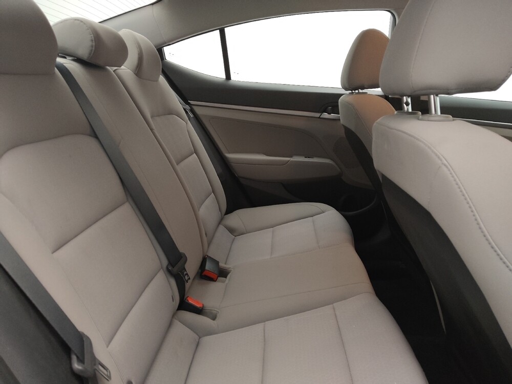 2018 Hyundai Elantra in Greenville, SC 29607 - 18134984 19