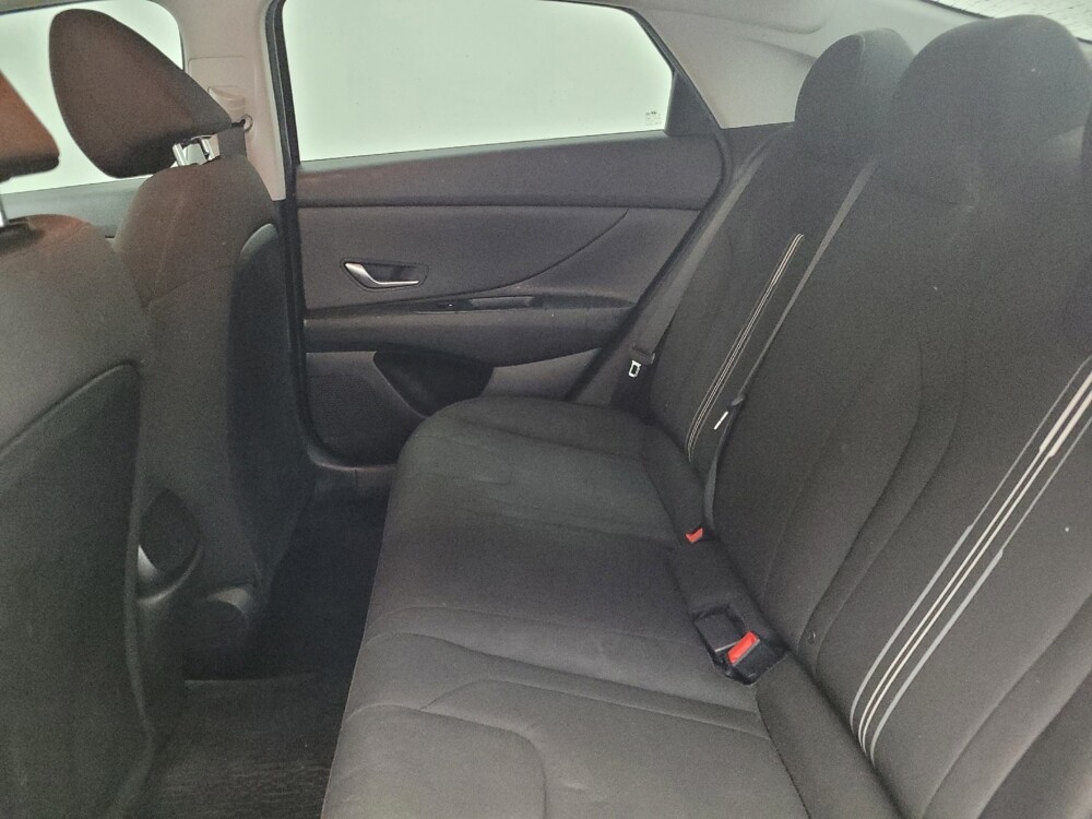 2021 Hyundai Elantra in Huntsville, AL 35816 - 18135001 18