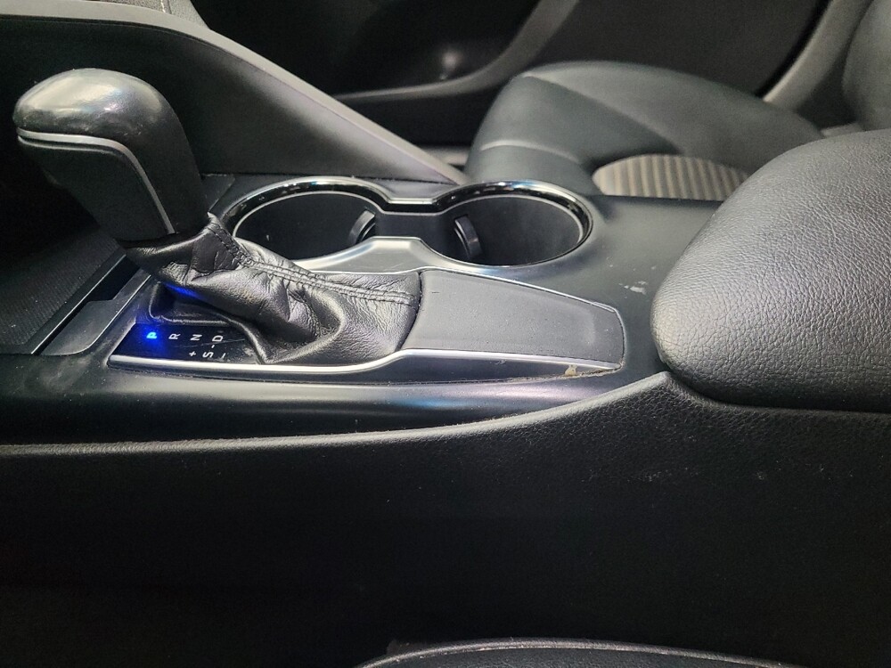 2019 Toyota Camry in Memphis, TN 38128 - 18135002 26