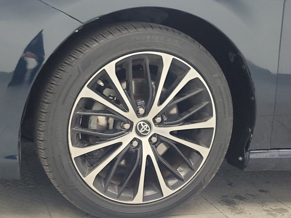 2019 Toyota Camry in Memphis, TN 38128 - 18135002 31