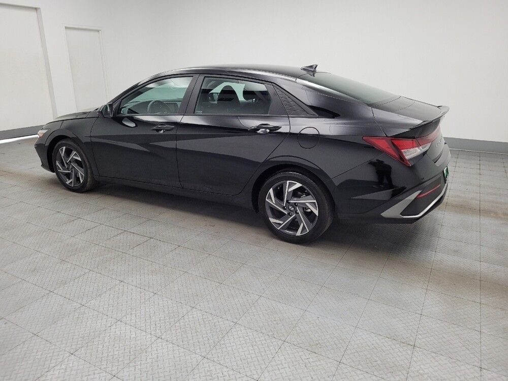 2025 Hyundai Elantra in Antioch, TN 37013 - 18135003 3