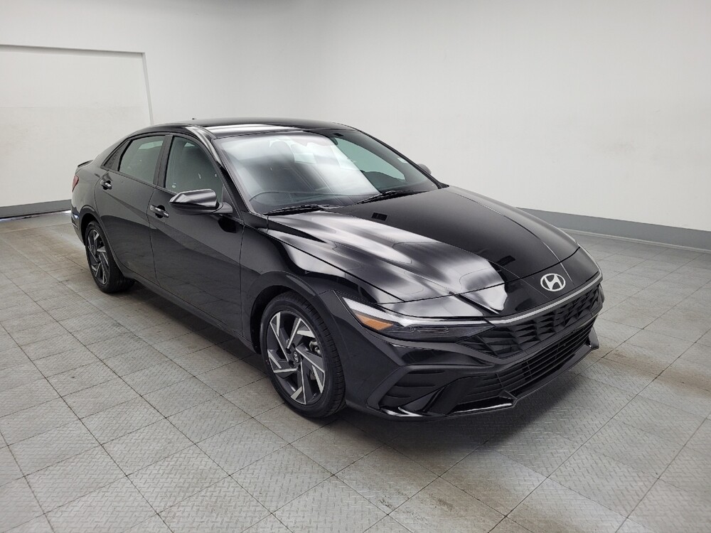 2025 Hyundai Elantra in Antioch, TN 37013 - 18135003 13