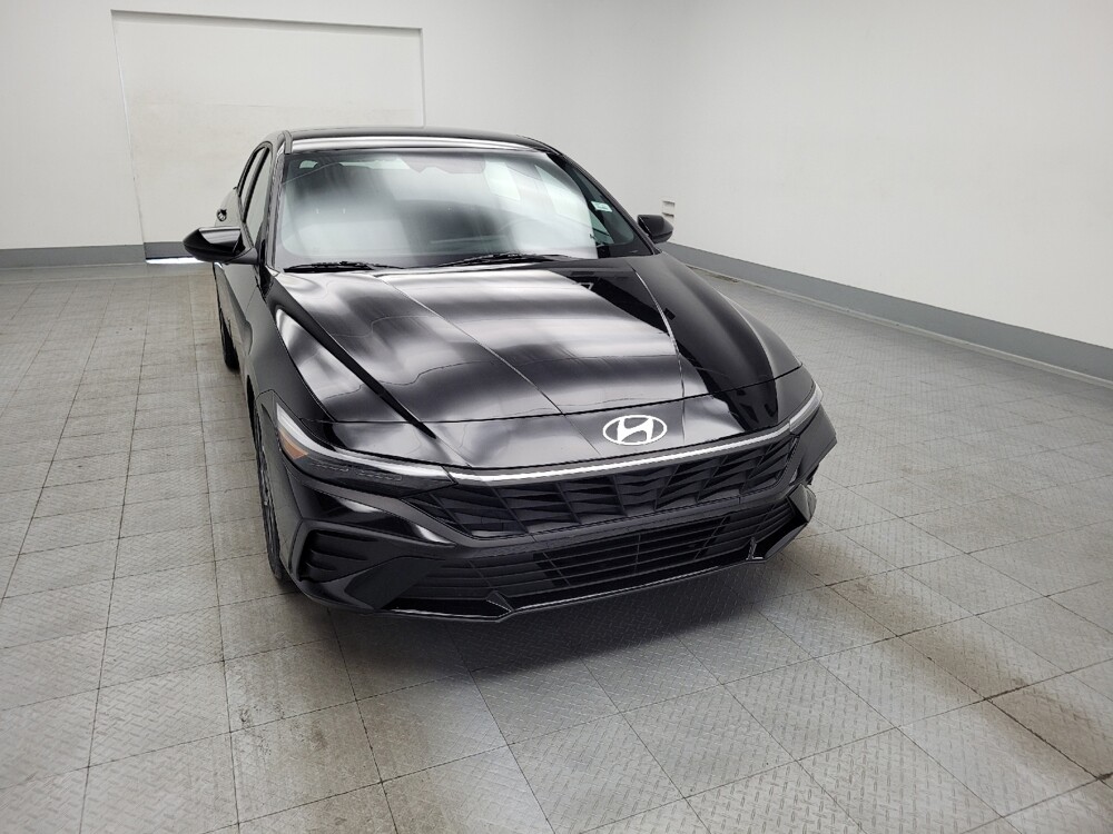 2025 Hyundai Elantra in Antioch, TN 37013 - 18135003 14