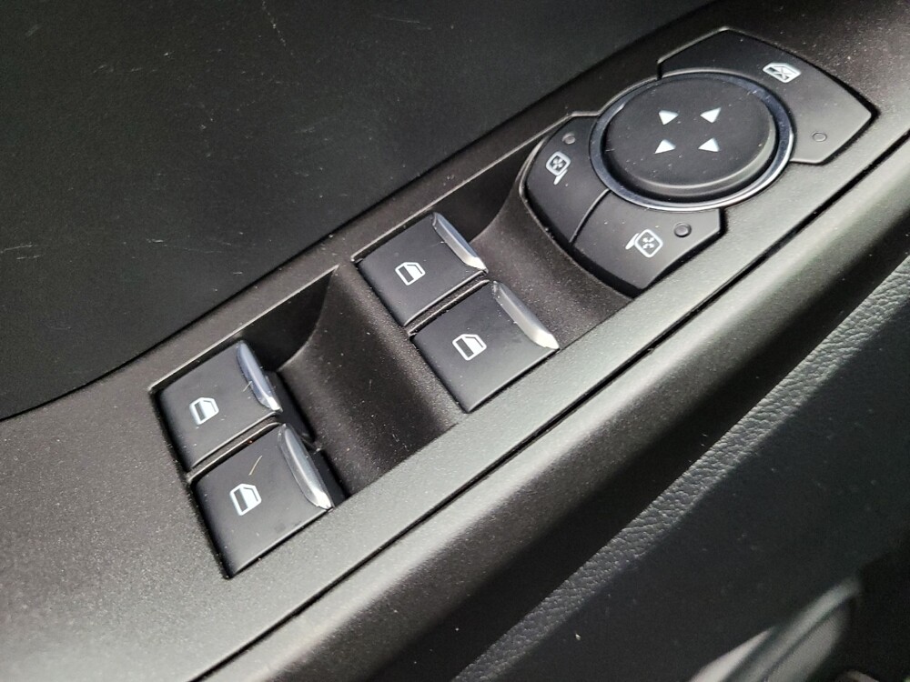 2020 Ford Explorer in Memphis, TN 38115 - 18135004 27