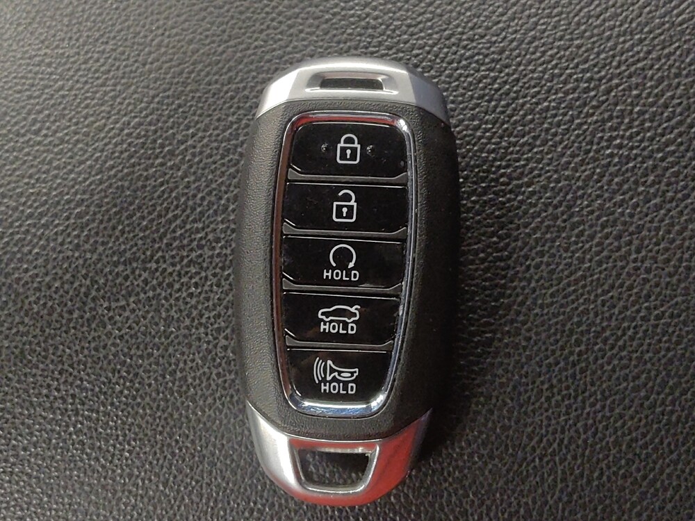 2023 Hyundai Elantra in Baton Rouge, LA 70816 - 18135014 32