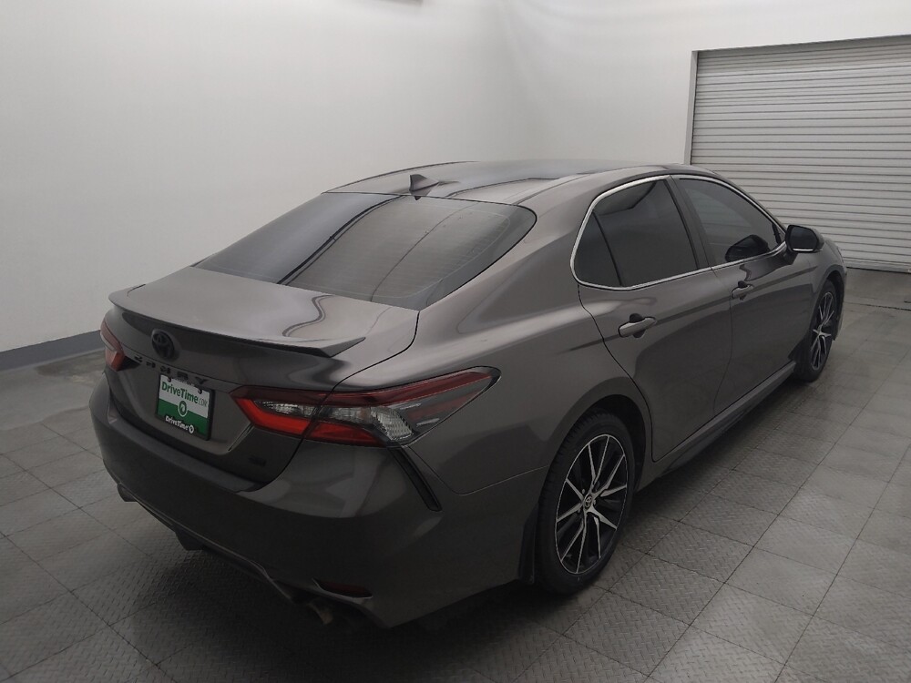 2022 Toyota Camry in Houston, TX 77060 - 18135017 9
