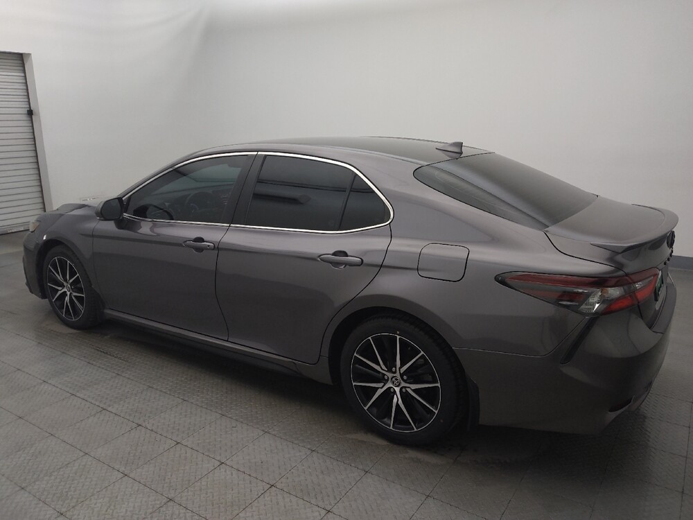 2022 Toyota Camry in Houston, TX 77060 - 18135017 3
