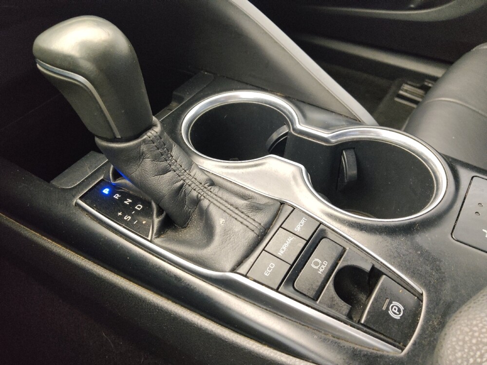 2018 Toyota Camry in Round Rock, TX 78664 - 18135021 26