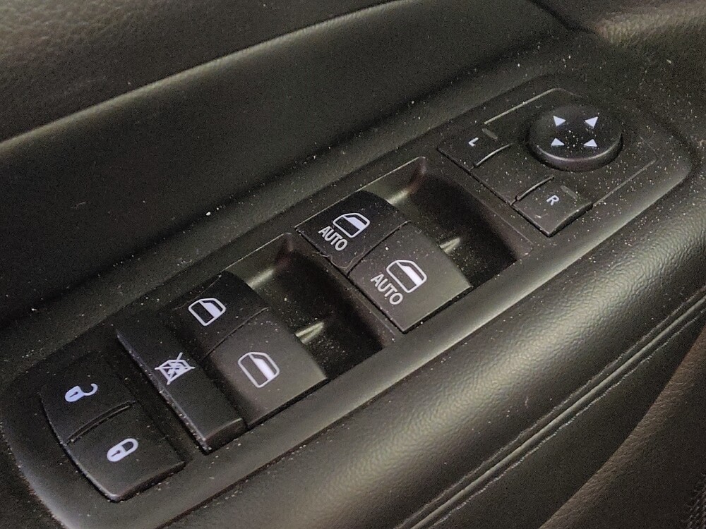 2019 Jeep Grand Cherokee in San Antonio, TX 78238 - 18135022 27