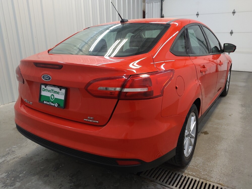 2016 Ford Focus in Fairfield, OH 45014 - 18135026 9