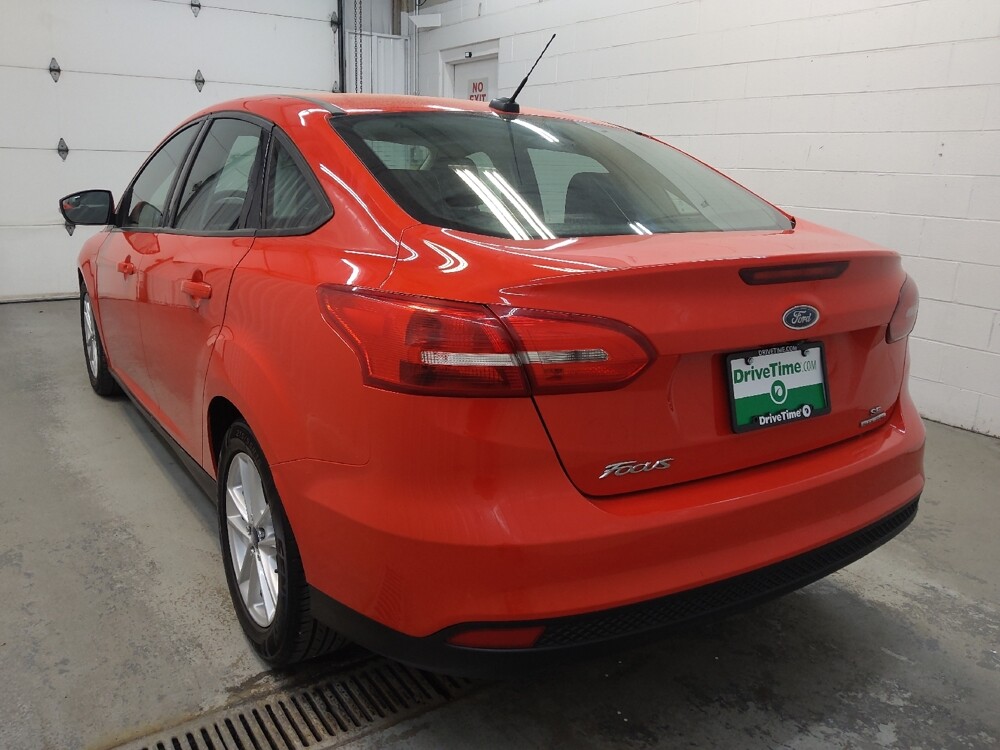 2016 Ford Focus in Fairfield, OH 45014 - 18135026 5