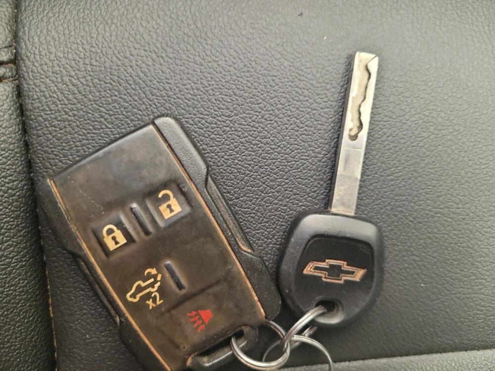 2020 Chevrolet Silverado 1500 in Cincinnati, OH 45255 - 18135028 32