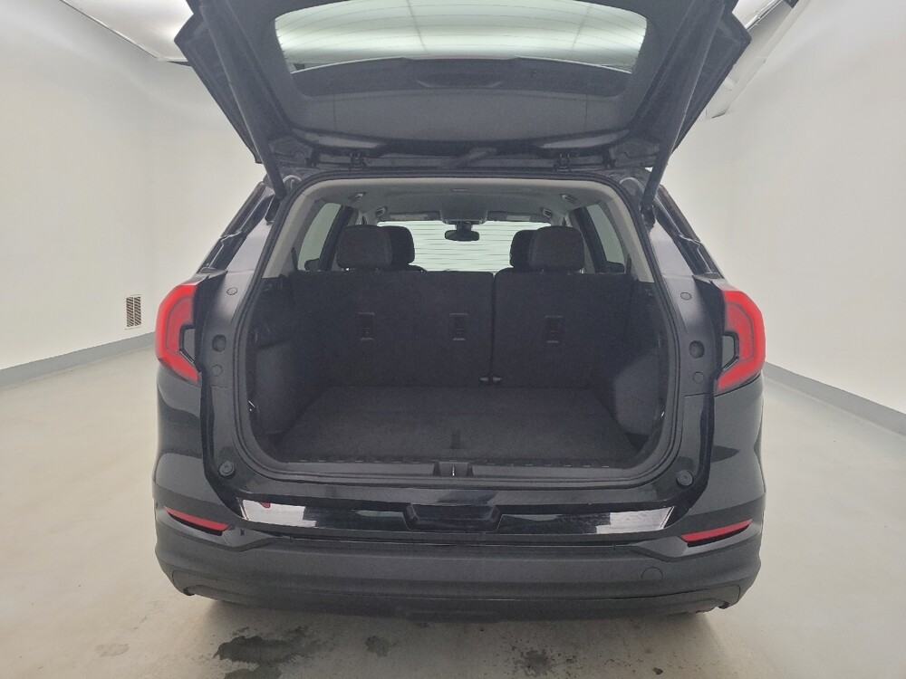 2021 GMC Terrain in Columbus, OH 43228 - 18135030 29