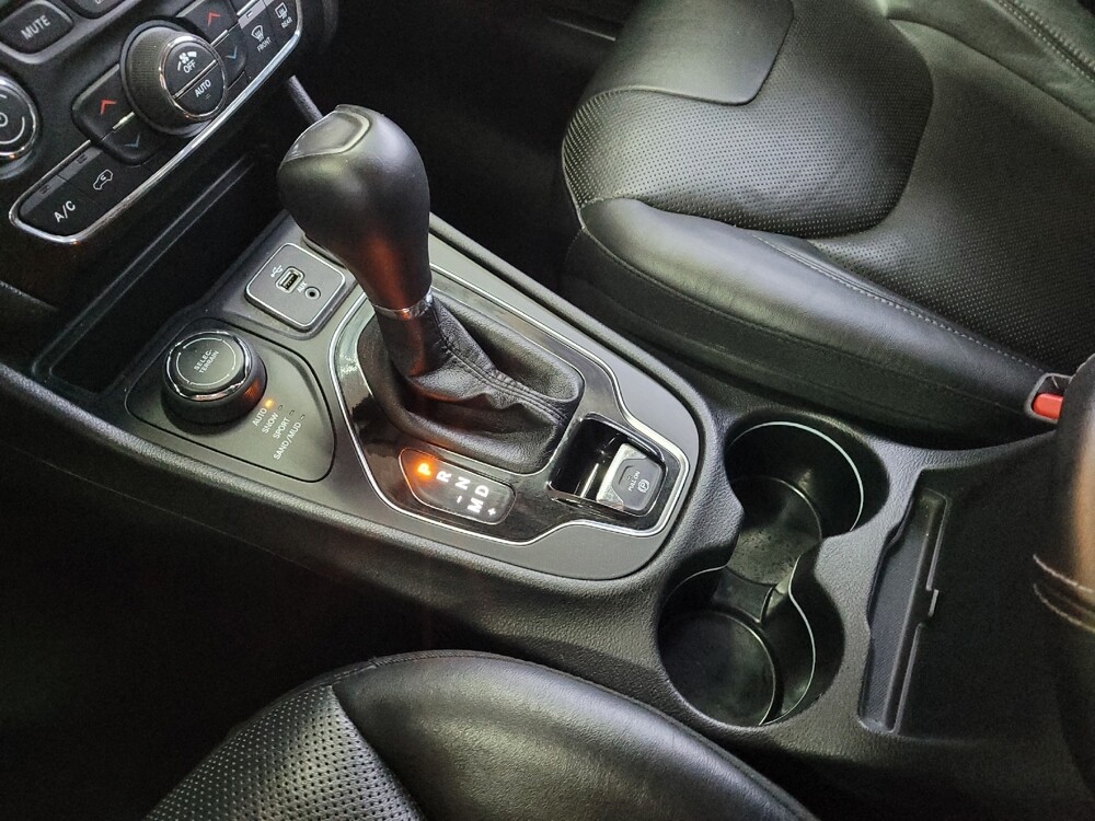 2019 Jeep Cherokee in Fairfield, OH 45014 - 18135031 26