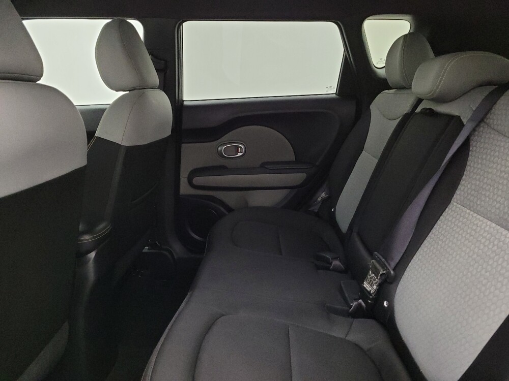 2016 Kia Soul in Toledo, OH 43617 - 18135033 18