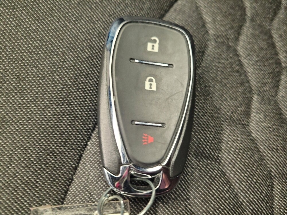 2021 Chevrolet Equinox in Columbus, OH 43228 - 18135034 32