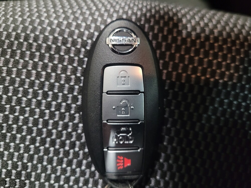 2019 Nissan Versa in Woodbridge, VA 22191 - 18135046 32