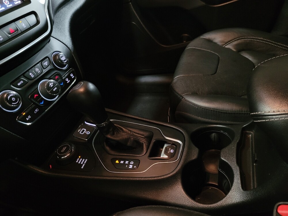 2021 Jeep Cherokee in Newport News, VA 23601 - 18135049 26