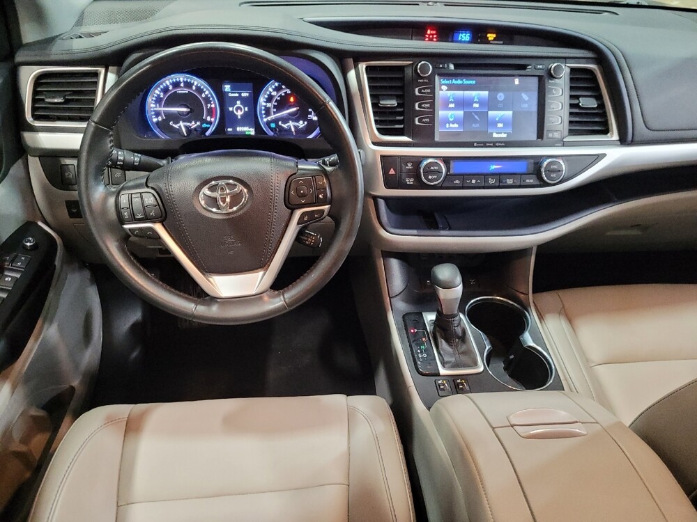 2019 Toyota Highlander in Newport News, VA 23601 - 18135052 22