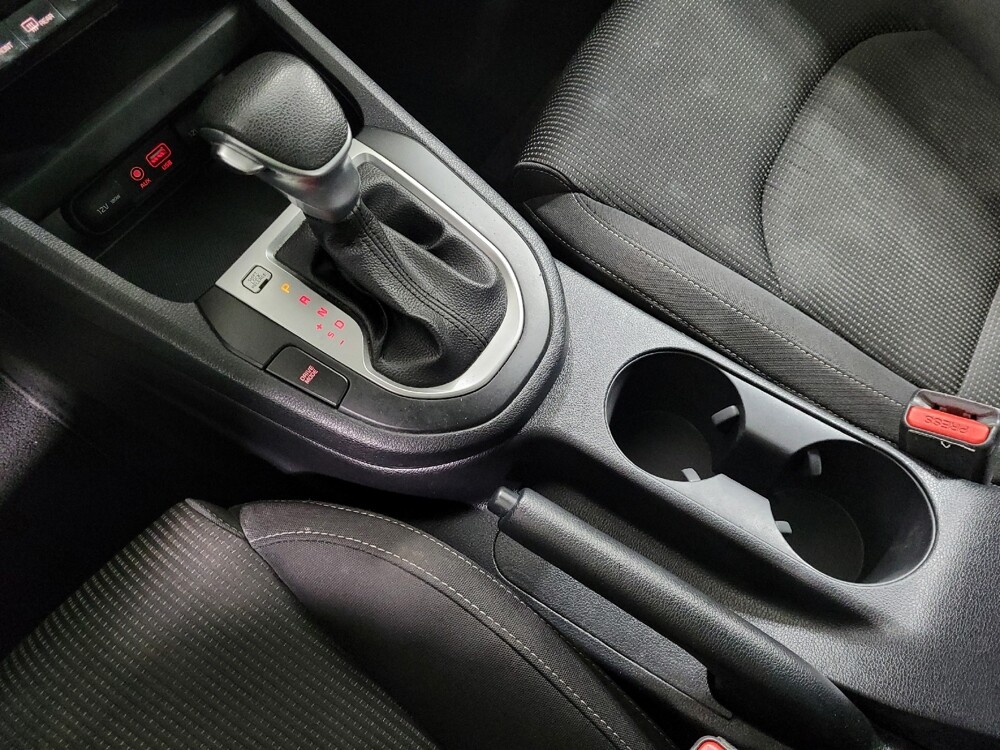 2019 Kia Forte in Plymouth Meeting, PA 19462 - 18135059 26