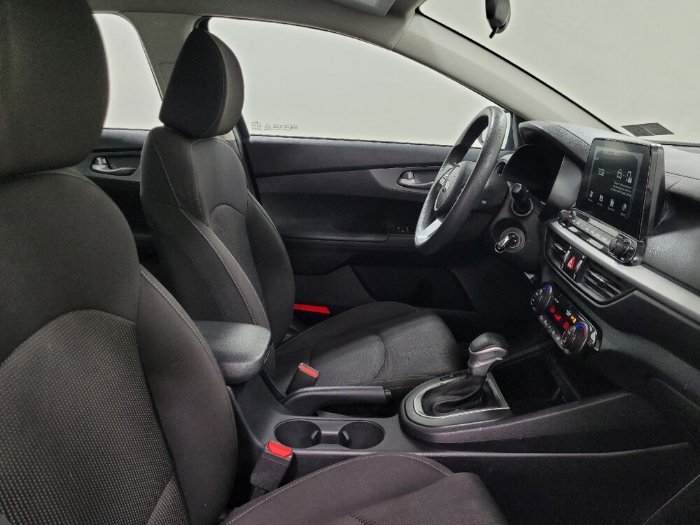 2019 Kia Forte in Plymouth Meeting, PA 19462 - 18135059 21