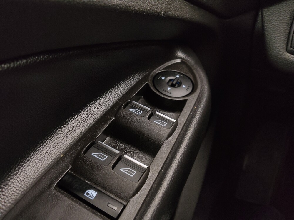 2019 Ford Escape in Independence, MO 64055 - 18135061 27