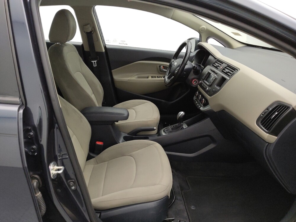 2015 Kia Rio in Topeka, KS 66611 - 18135062 21